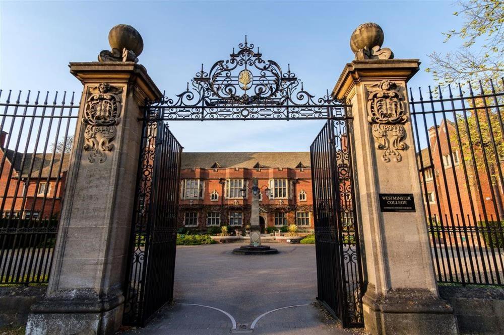 Westminster College Hotel CBG Exterior foto